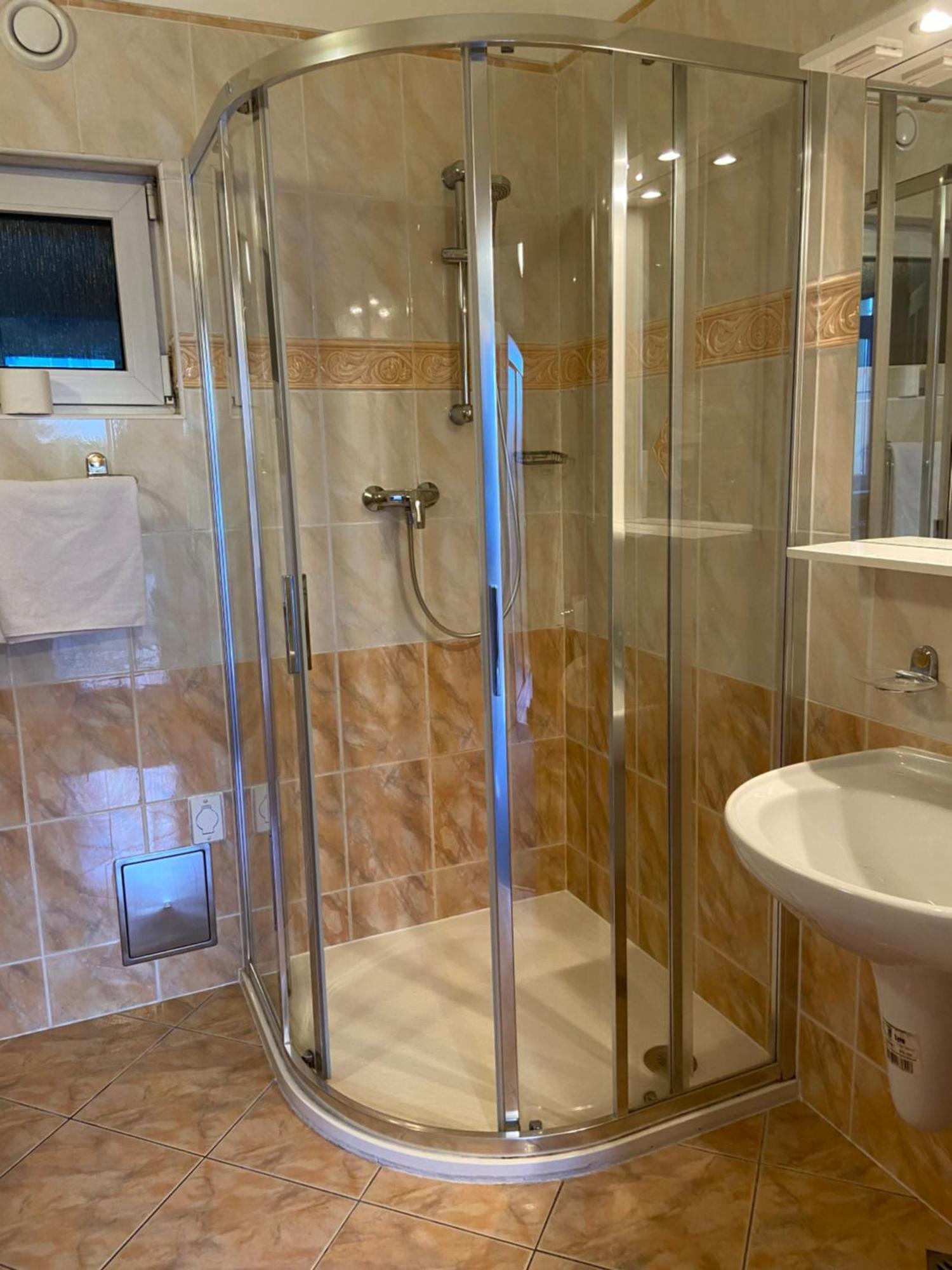 Sanssouci Guest house Prague